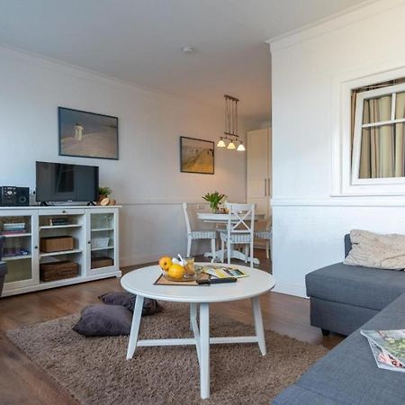Strandhotel-Heiligenhafen-Wohnung-120-Wellenreiter-Typ-Ii Экстерьер фото