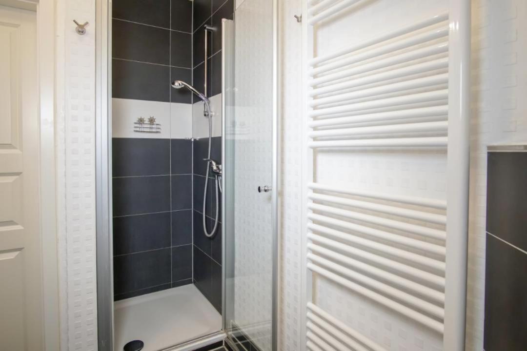 Strandhotel-Heiligenhafen-Wohnung-120-Wellenreiter-Typ-Ii Экстерьер фото